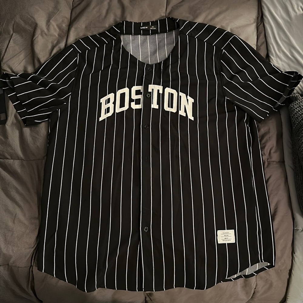 Boston Button-Up